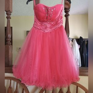 Star Box Mini Strapless Prom Dress with Jewels / Rhinestones and Ruffles